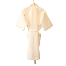 Load image into Gallery viewer, <transcy>روب استحمام من القطن المحبوك مع لون ذهبي - للجنسين</transcy>
