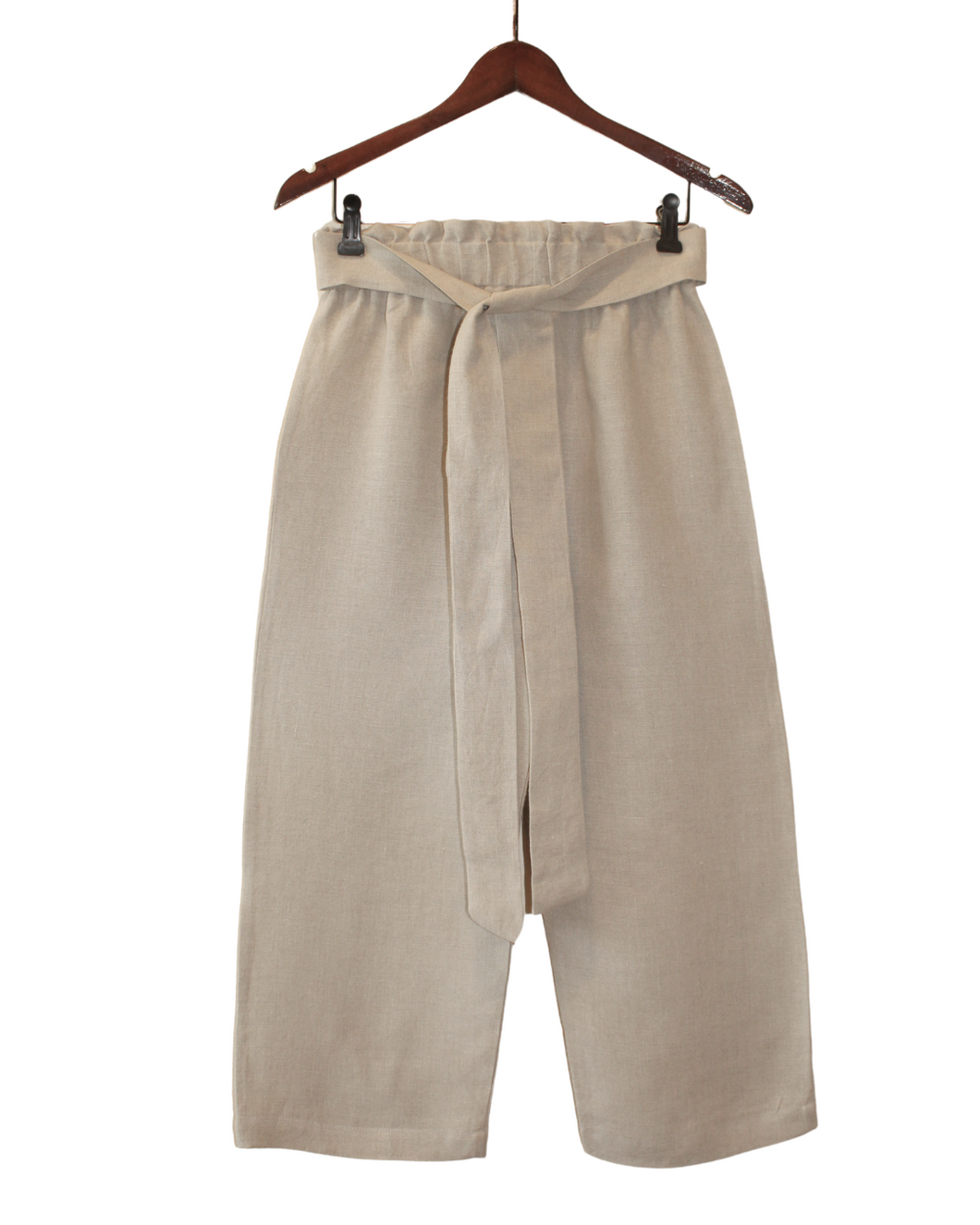 Linen - Capri Pants With Sash Belt