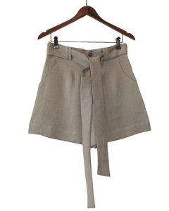 Linen - Pleated Shorts With Fabric Belt