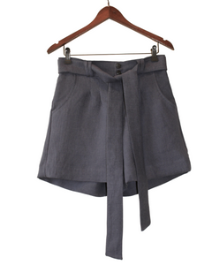 Linen - Pleated Shorts With Fabric Belt
